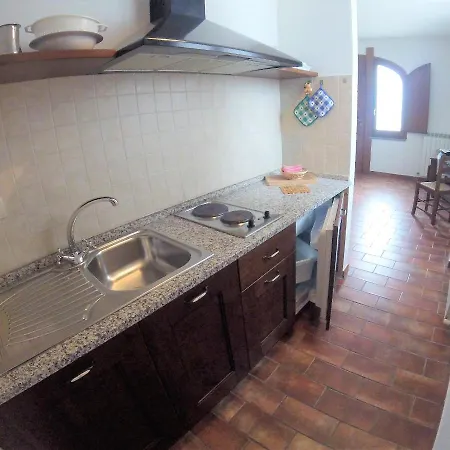 Agriturismo Ai Lecci Country house *