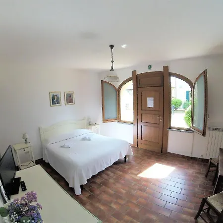 Agriturismo Ai Lecci Ramazzano - Le Pulci