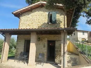 Country house Agriturismo Ai Lecci *