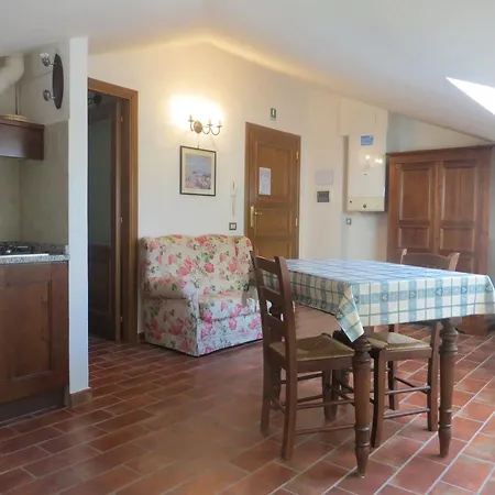 Agriturismo Ai Lecci Country house